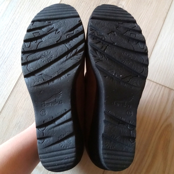 Dansko Clio Wedges - Picture 7 of 7